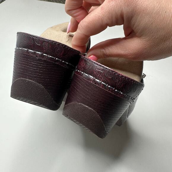 Dansko Melody Leather Clogs - Picture 5 of 6